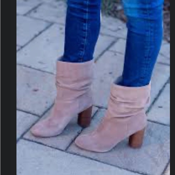 Slouchy black boots - Picture 7 of 7